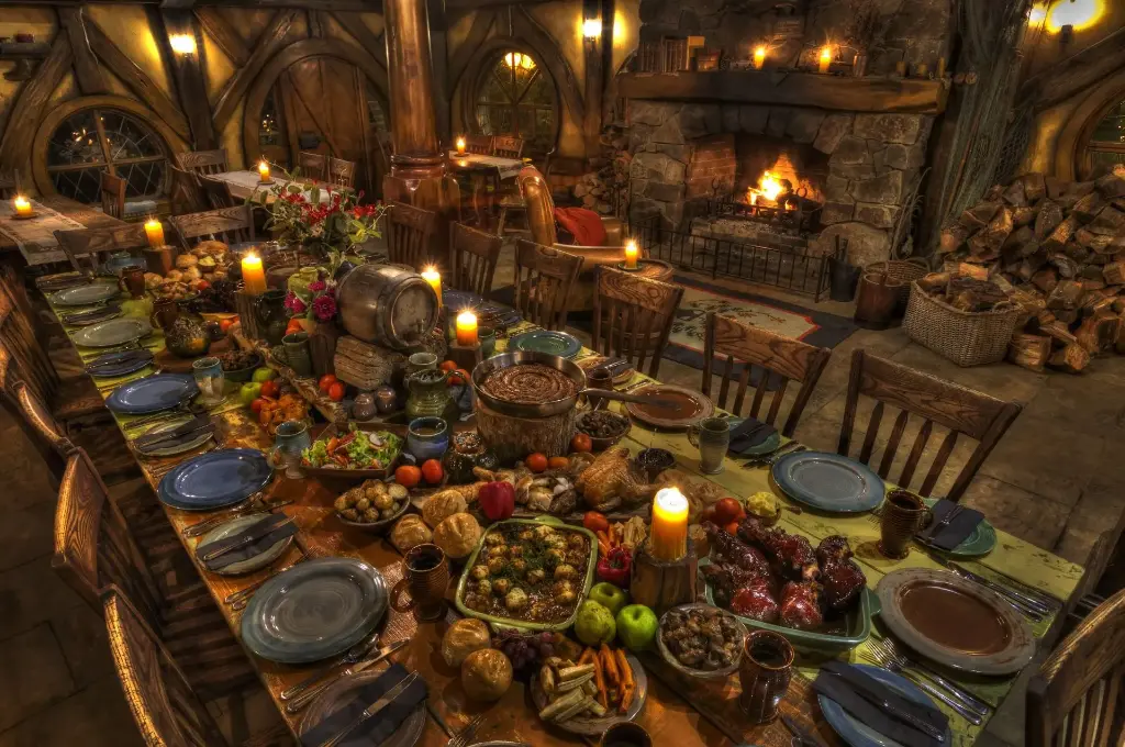 Hobbiton-Movie-Set-3.webp